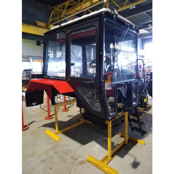 Kabīne komplektā TK920-060-670 