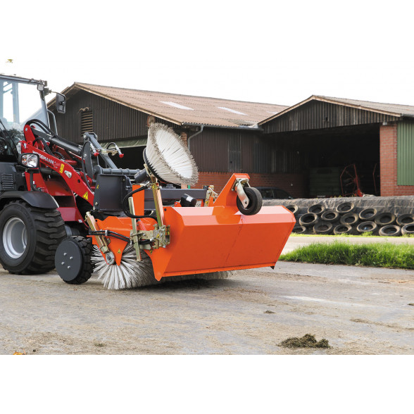 Komunālā slota bema 20 BK 1550 ar sānu birsti