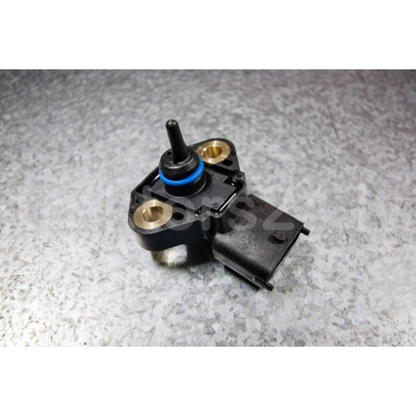 Spiediena/temperatūras devējs 0 261 230 112                