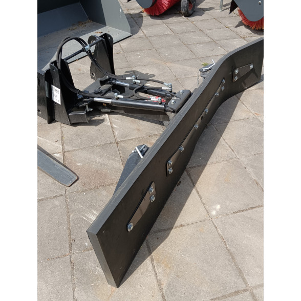 Vērstuve barībai Giant ar Weidemann sakabi