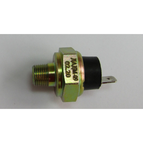 Eļļas spiediena devējs DADM-09